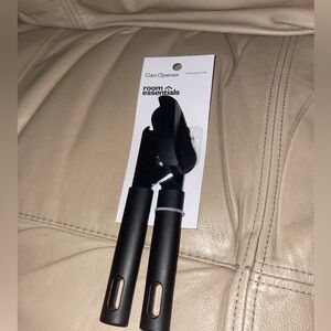 Room Essentials Black Can Opener 3 In 1 NWT Quality Comfort Kitchen Aid Help